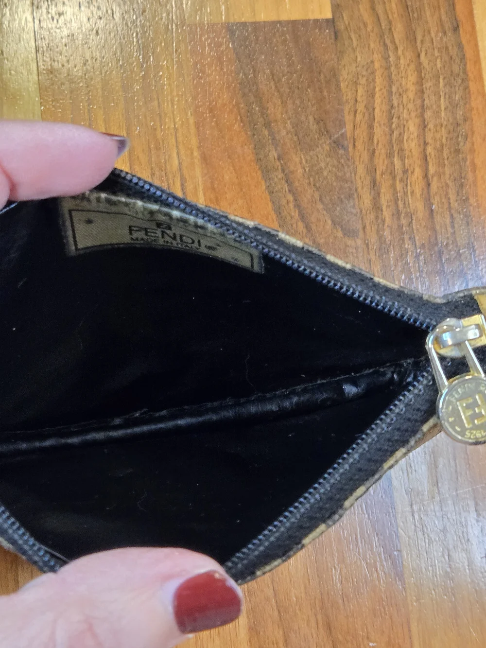 Vintage Fendi Pequin Striped Zippered Pouch - Mini Coin Purse Wallet - Picture 6 of 13